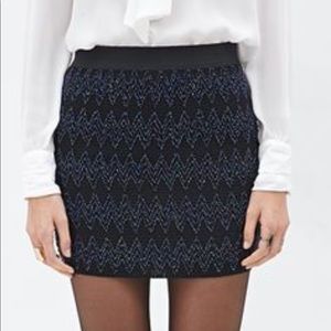 F21 BEADED ELASTICIZED SKIRT IN LARGE